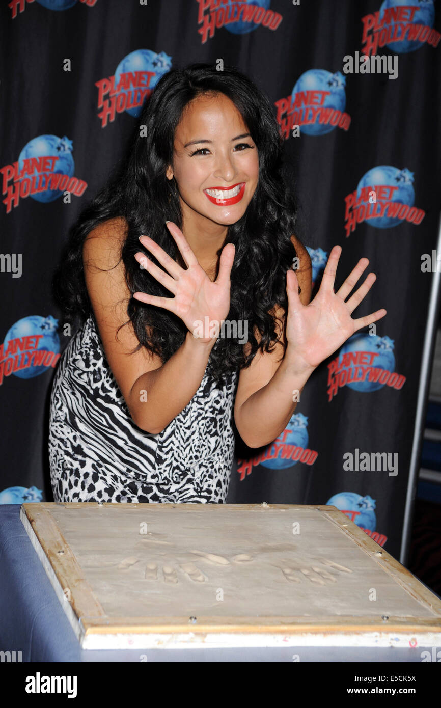 Courtney Reed assiste à la cérémonie empreinte de main au Planet Hollywood Times Square le 25 juillet 2014 à New York./photo alliance Banque D'Images