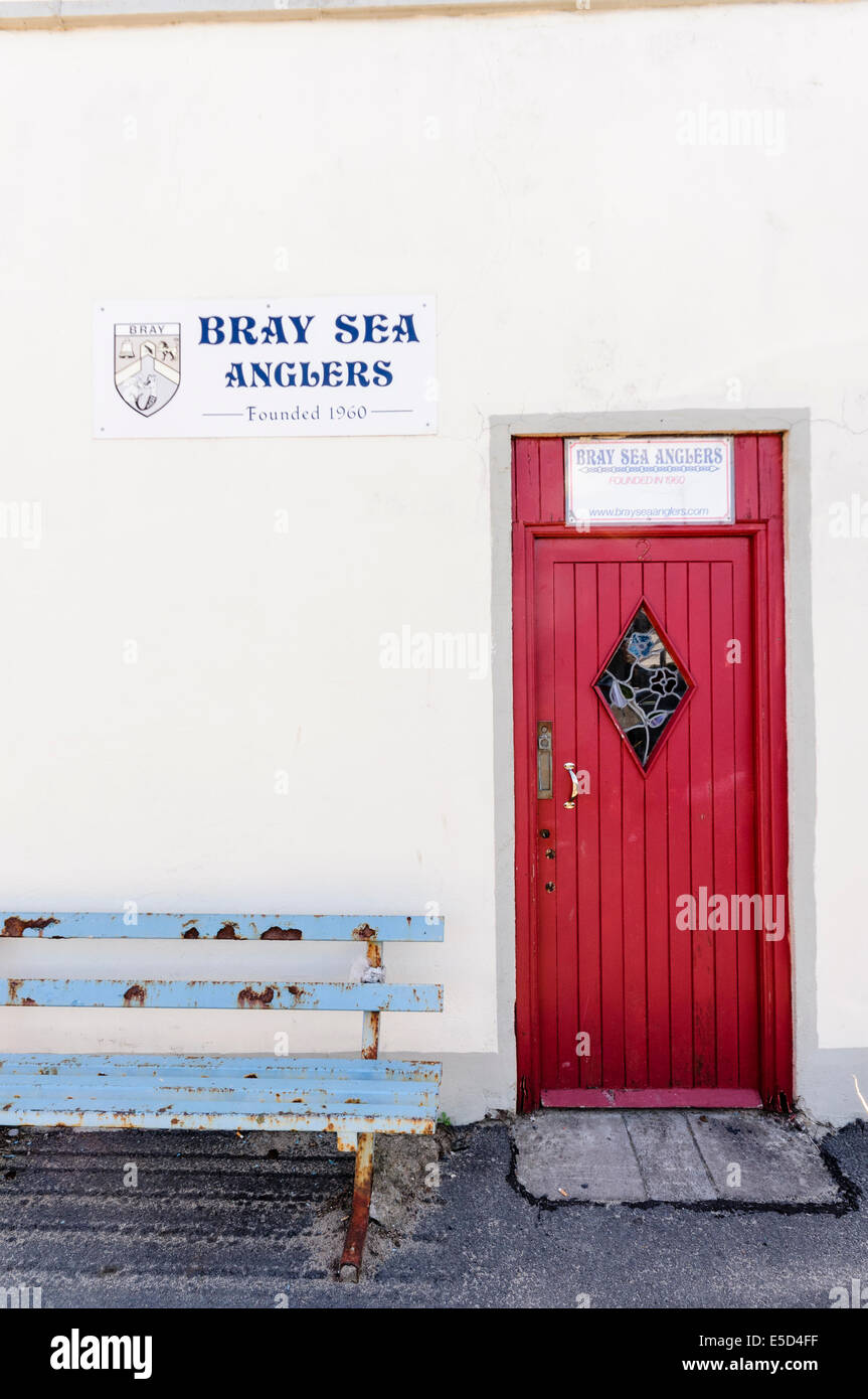 Entrée de la mer de Bray les pêcheurs, comté de Wicklow, Irlande Banque D'Images