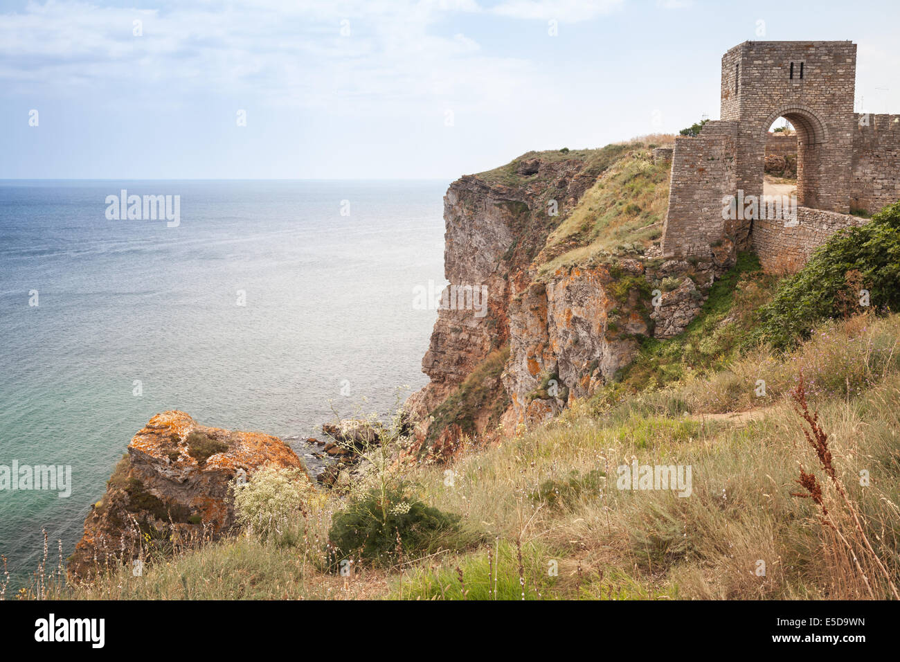 Ancienne forteresse sur pointe Kaliakra, côte bulgare de la Mer Noire Banque D'Images