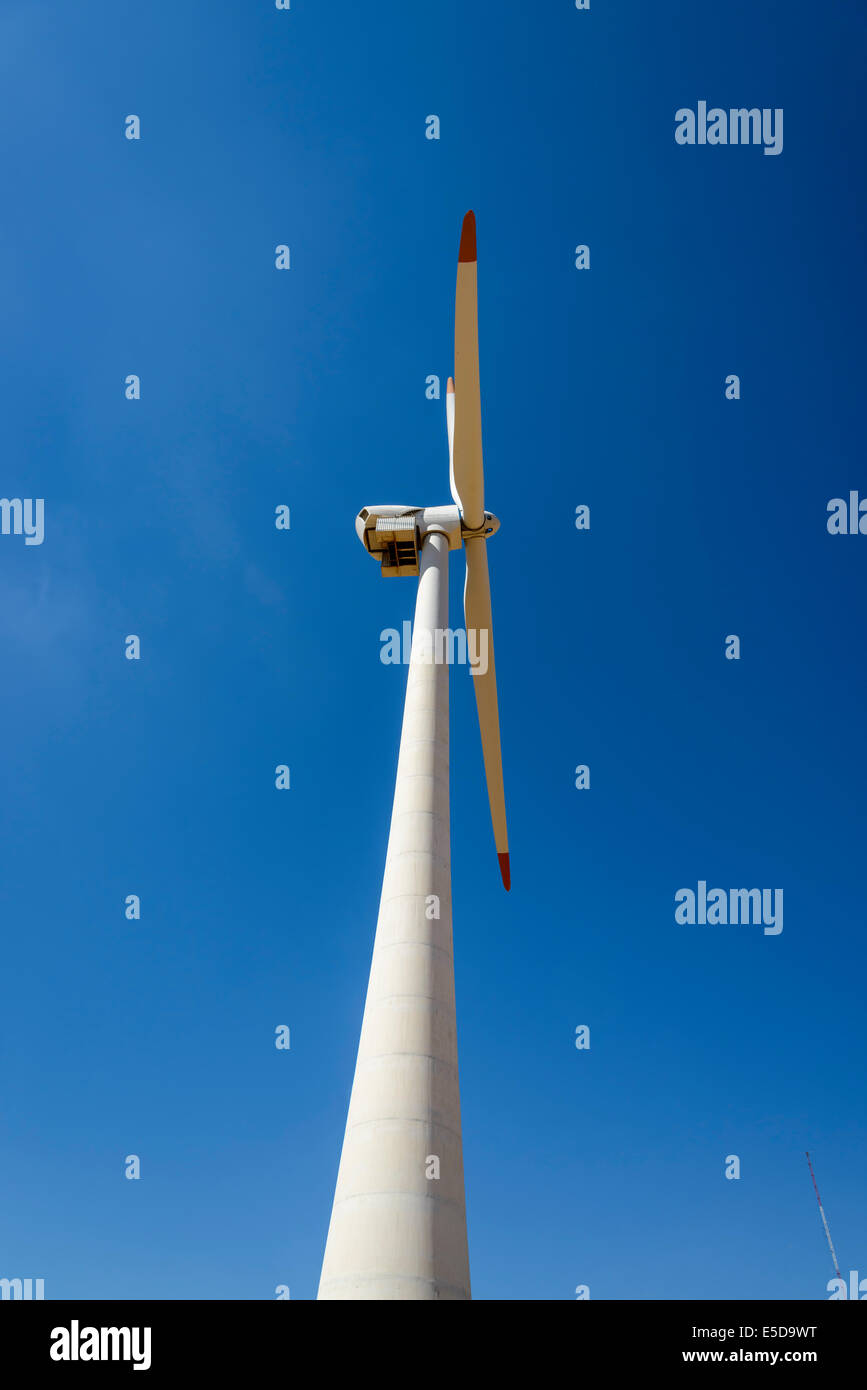 Vue en perspective d'une éolienne, faite par General Electric Banque D'Images