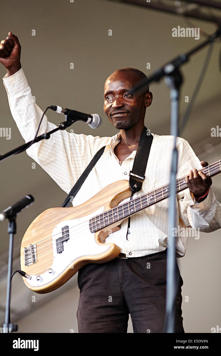 Festival de musique Womad Charlton Park, Wiltshire, juillet 2014. Les bons du Rwanda, l'Afrique Banque D'Images
