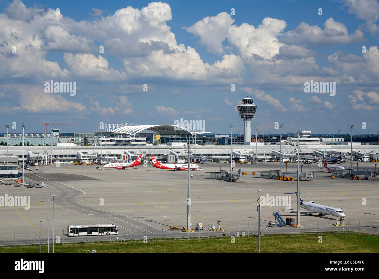 II, l'aéroport de Munich Franz-Josef-Strauss, Erding, Bavaria, Germany, Europe Banque D'Images