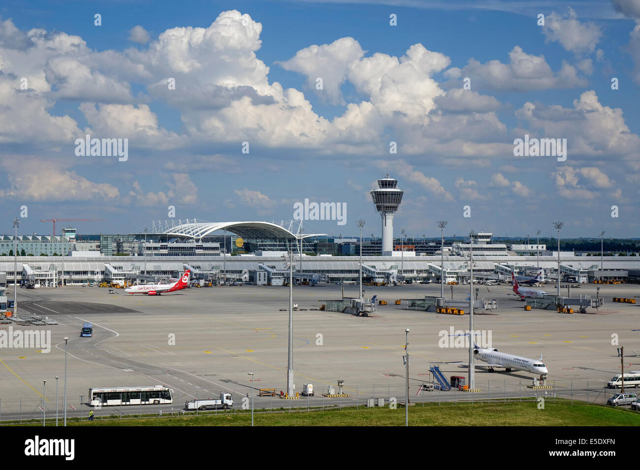 II, l'aéroport de Munich Franz-Josef-Strauss, Erding, Bavaria, Germany, Europe Banque D'Images