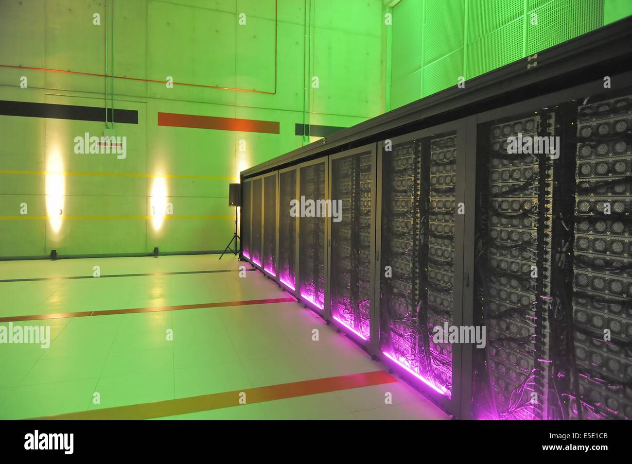 Ferrera Erbognone (Pavie, Italie), le centre de données écologique, installations pour la collecte et la gestion de toutes les données informatiques ENI Banque D'Images