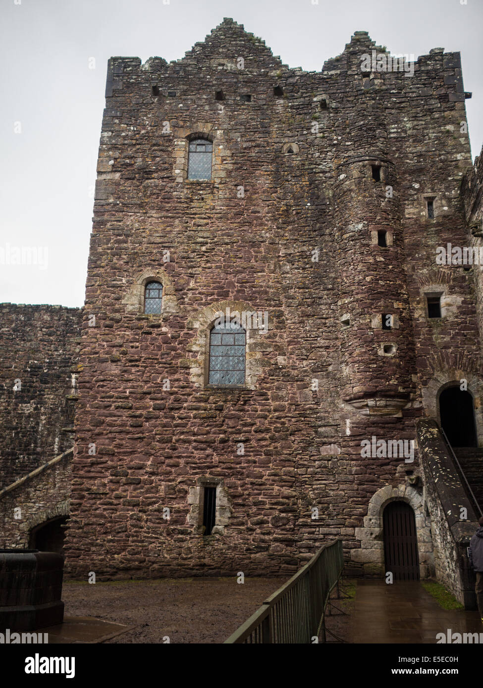 Cour du château de Doune tower Banque D'Images