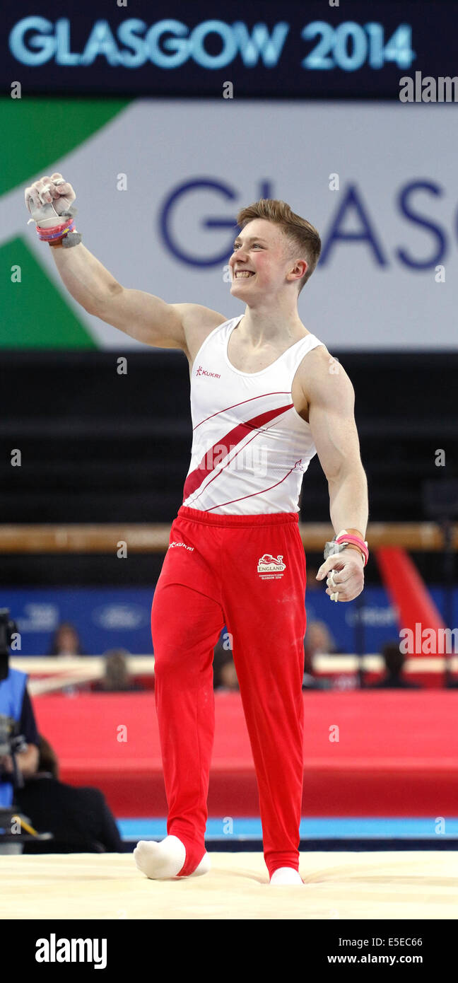 SSE Hydro, Glasgow, Écosse, Royaume-Uni, mardi, 29 juillet 2014. Le Nile Wilson d’Angleterre célèbre lors de la compétition de l’équipe de gymnastique artistique aux Jeux du Commonwealth de 2014 à Glasgow Banque D'Images