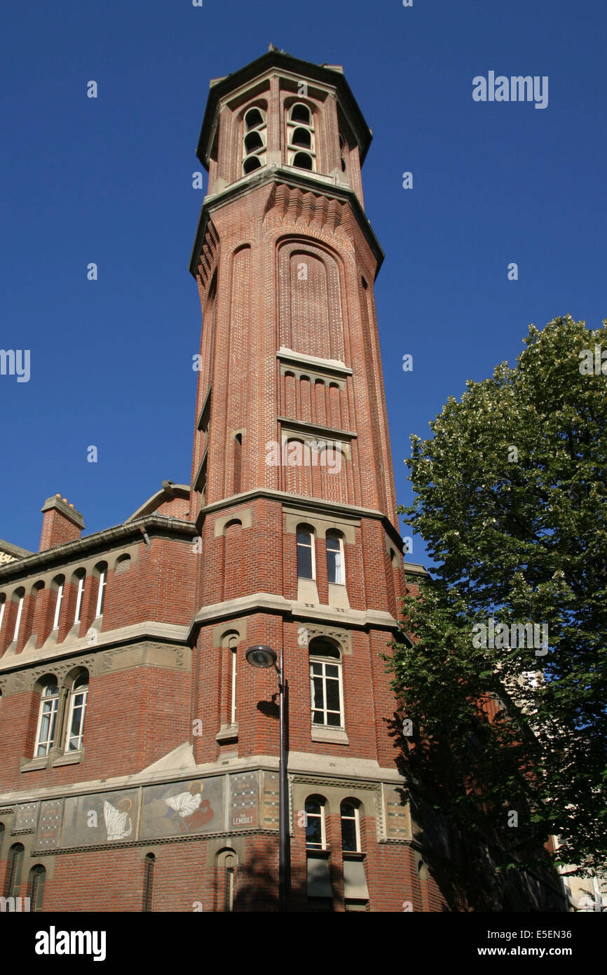 France, paris 15e lunettes St christophe de javel, construction de briques, diee aux Achililes, Banque D'Images