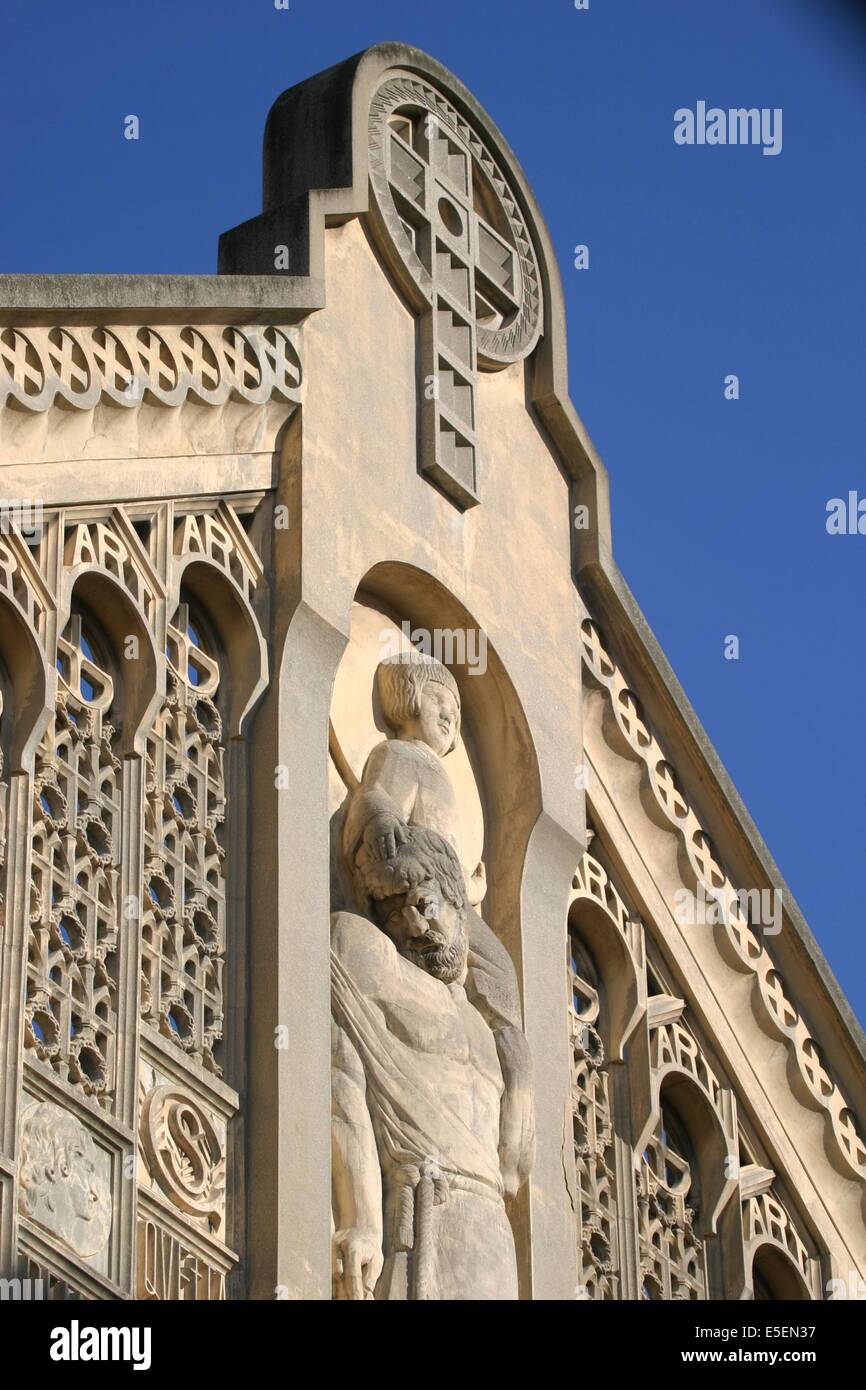 France, paris 15e lunettes St christophe de javel, construction de briques, diee aux spécialistes, fronton rue St christophe Banque D'Images