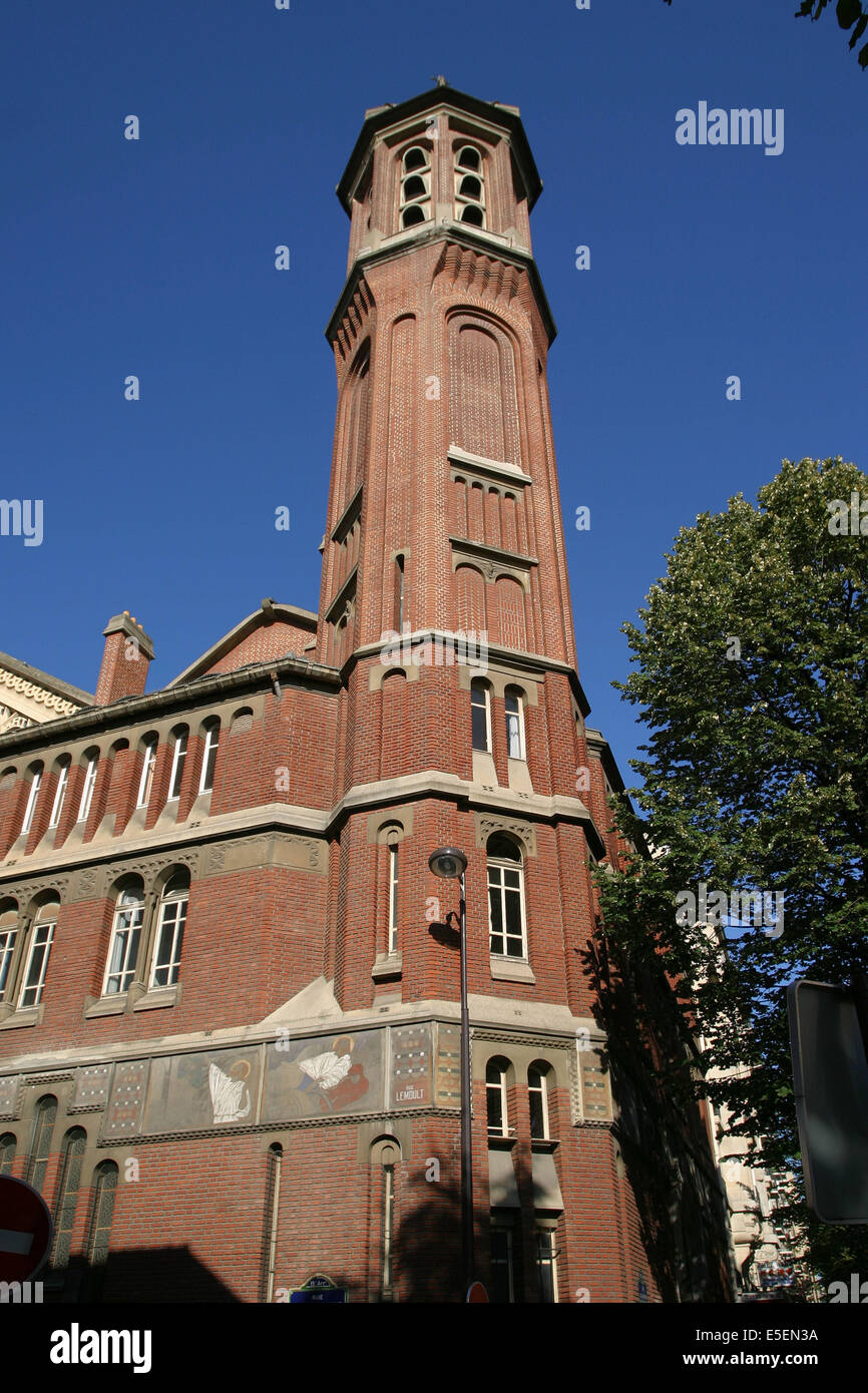 France, paris 15e lunettes St christophe de javel, construction de briques, diee aux Achililes, Banque D'Images