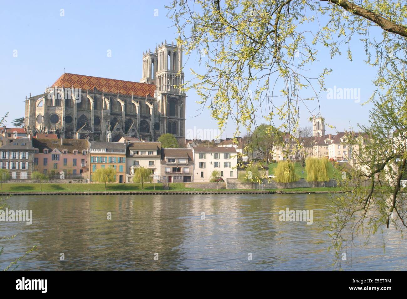 12 Rue James Joule Mantes La Jolie Mantes la jolie Banque de photographies et d'images à haute résolution -  Alamy