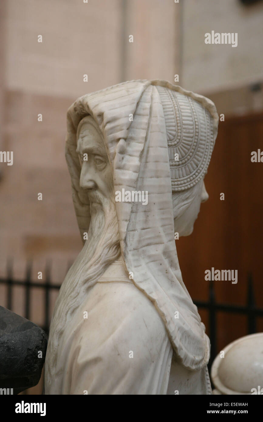 France, Pays de loire, loire atlantique, Nantes, cathédrale saint pierre et saint paul, tombeau de François II, allégorie de la prudence, viéillard derriere celaui de la jeune femme, Banque D'Images France, Pays de loire, loire atlantique, Nantes, cathédrale saint pierre et saint paul, tombeau de François II, allégorie de la prudence, viéillard derriere celaui de la jeune femme, Banque D'Images