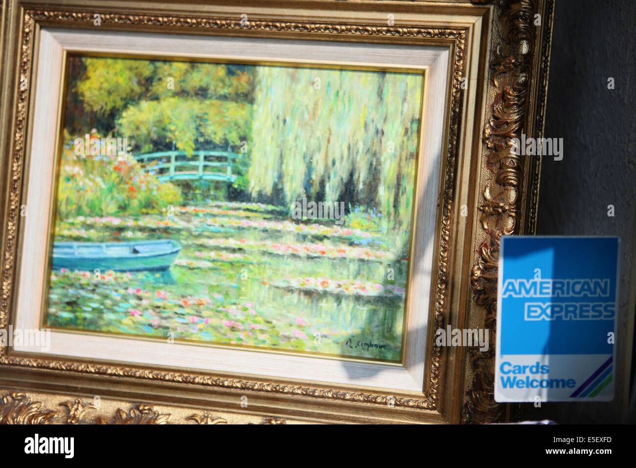 France, Haute-Normandie, eure, vallée de la seine, giverny, boutique,  galerie, commerce, tableau, carte de crédit, American Express, vitrine,  claude monet, impressionnistes, peinture Photo Stock - Alamy