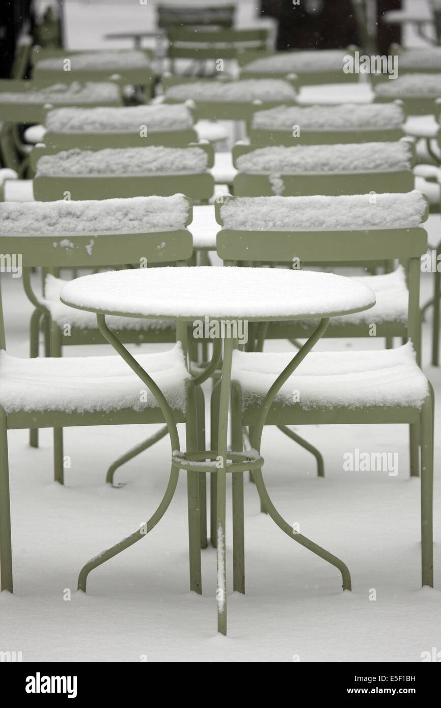 Paris sous la neige Banque D'Images