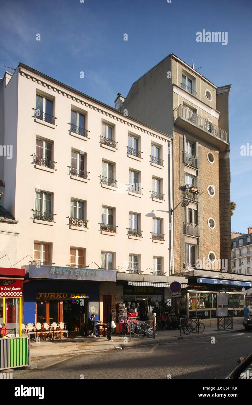 France, Ile de France, paris, arrondissement de paris, rue d'avron, angle  avec le boulevard davout, porte de montreuil Photo Stock - Alamy