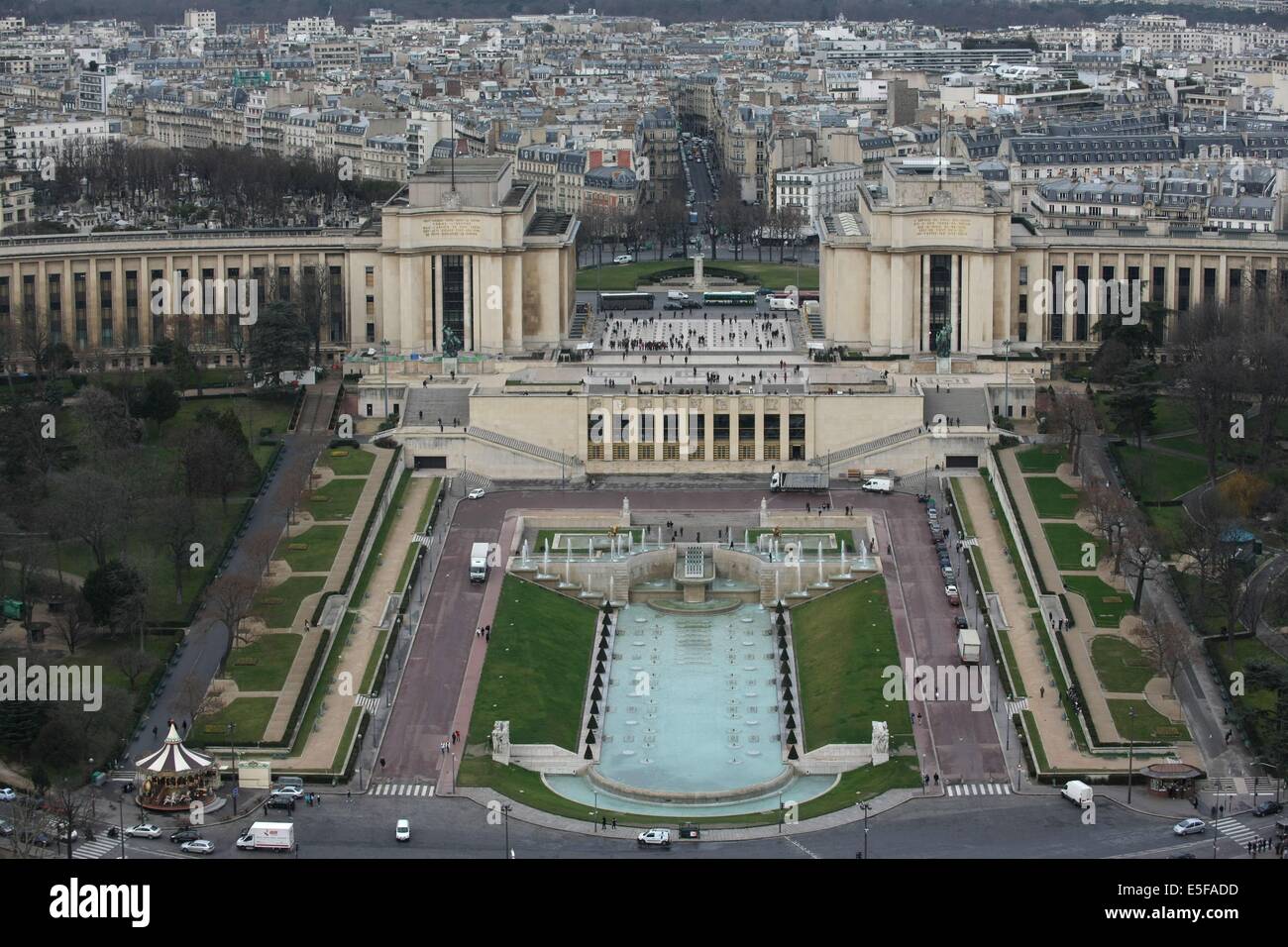 France, ile de france, paris 7e arrondissement, tour eiffel, interieur du monument concu par gustave eiffel, dépuis le déuxème etage, panorama, toit, trocadéro, palais de chaillot, Banque D'Images