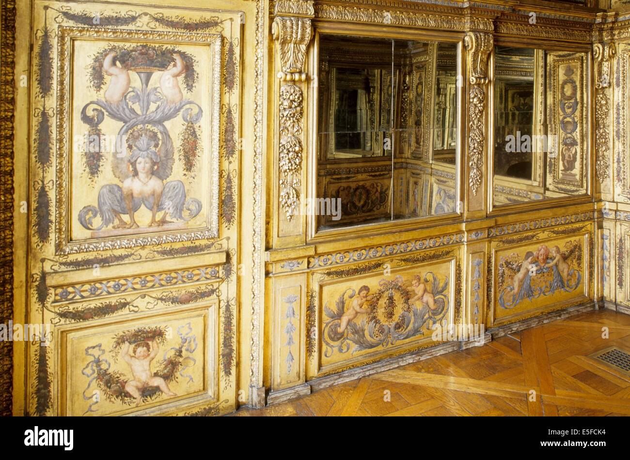 France, ile de france, paris 4 e arrondissement, Hotel de lauzun, 17 quai d'anjou, salon du premier étage, miroirs, Date : See 2012 Banque D'Images