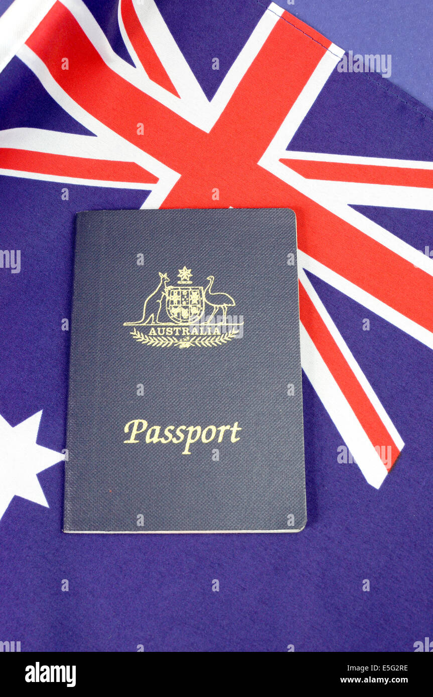 Close up of Australian Croix du Sud drapeau avec passeport australien pour l'événement de voyage Australie Banque D'Images