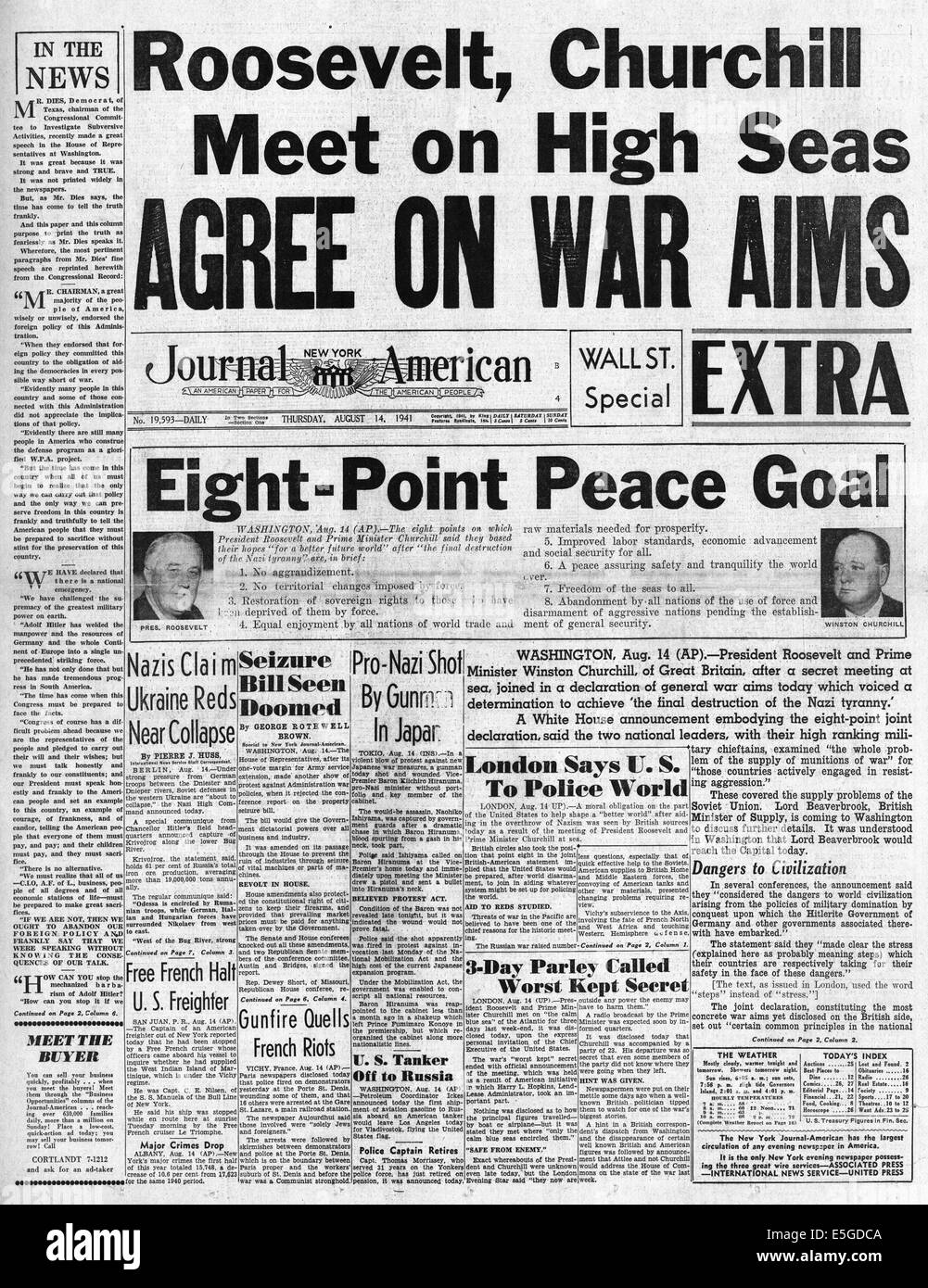 1941 New York Journal American front page reporting Winston Churchill et Roosevelt parle de la Charte de l'Atlantique Banque D'Images