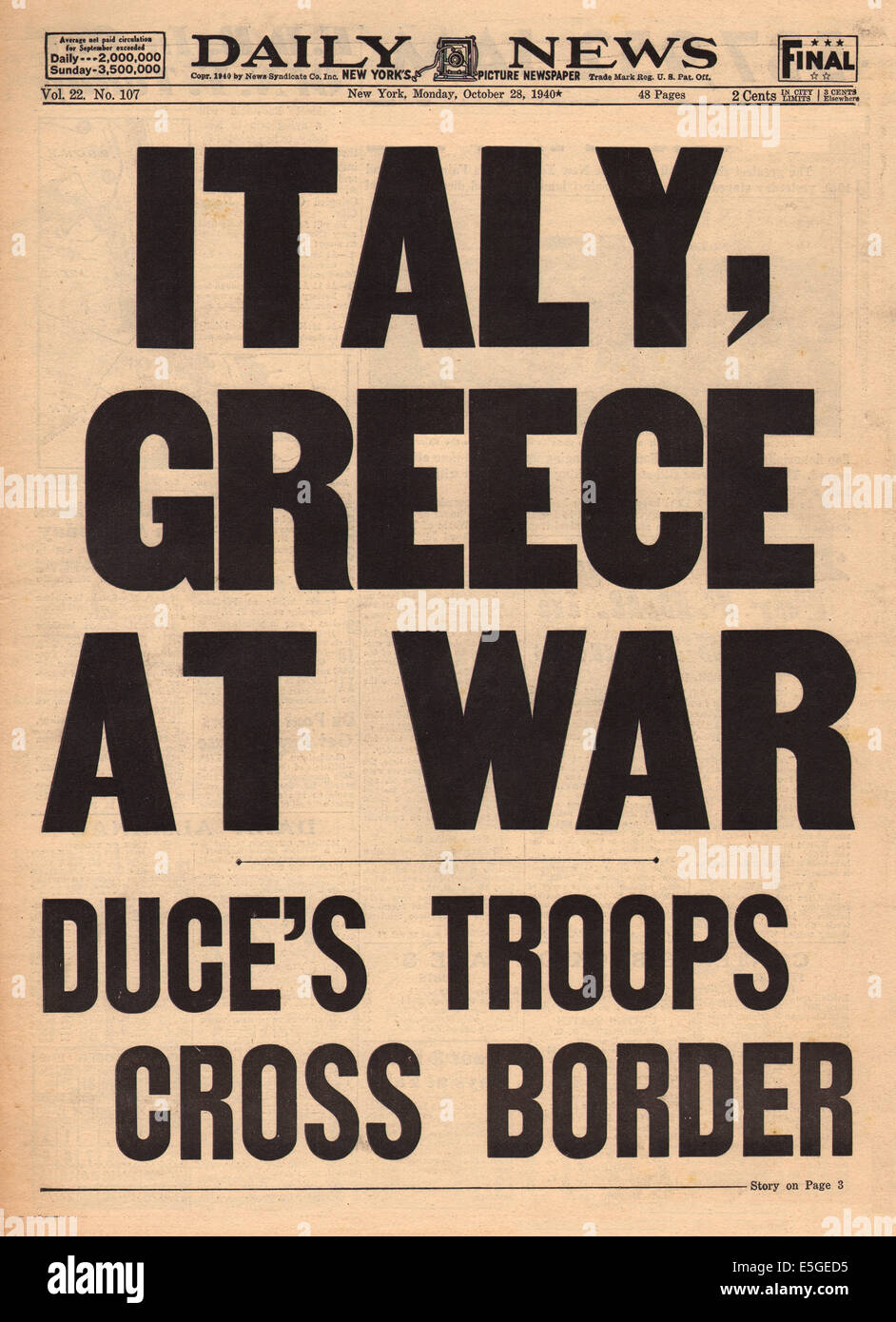 1940 Daily News (New York) la page déclaration avant l'Italie envahit la Grèce Banque D'Images