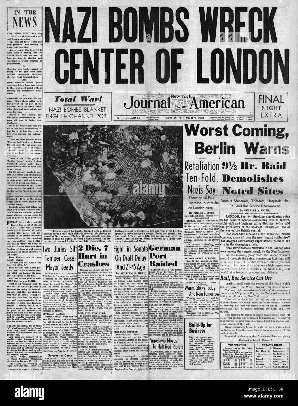 1940 New York Journal-American front page reporting Luftwaffe raid contre Londres Banque D'Images