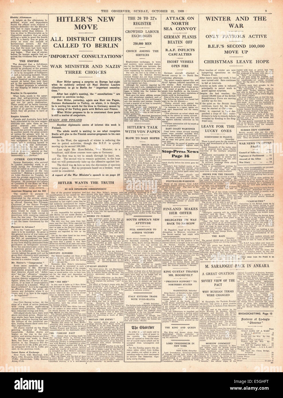 1939 L'observateur page 9 de rapports de l'Allemagne d'Adolf Hitler convoquant les dirigeants de district pour les 'consultations' important et attaque aérienne sur un convoi de la mer du Nord Banque D'Images