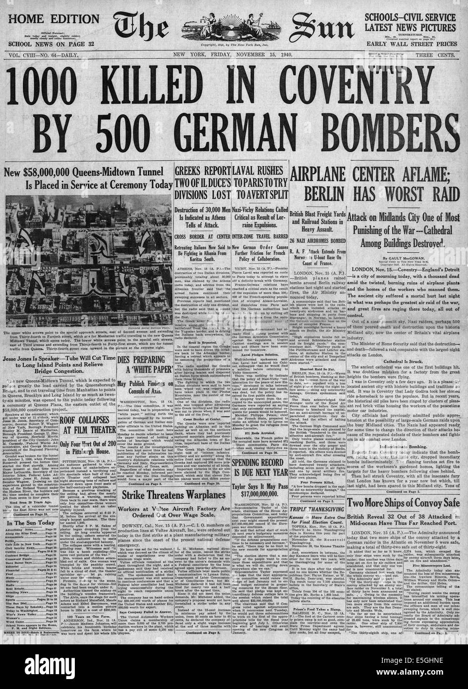1940 Le Soleil (New York) front page reporting Bombardement de Coventry par la Luftwaffe allemande Banque D'Images