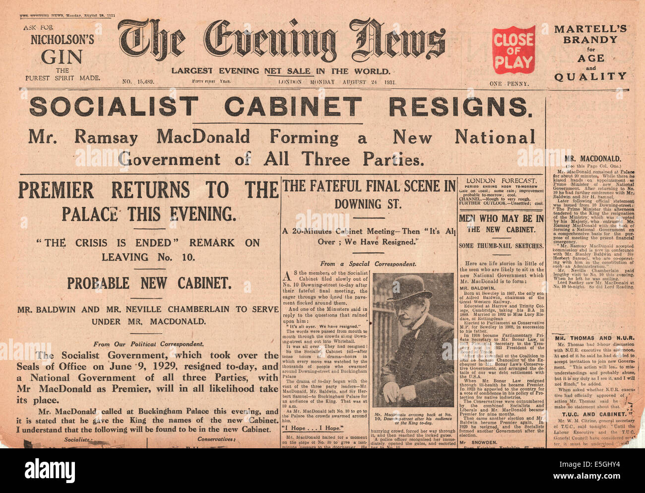 1931 Front Page News Chronicle Ramsay MacDonald rapport forme un gouvernement national Banque D'Images