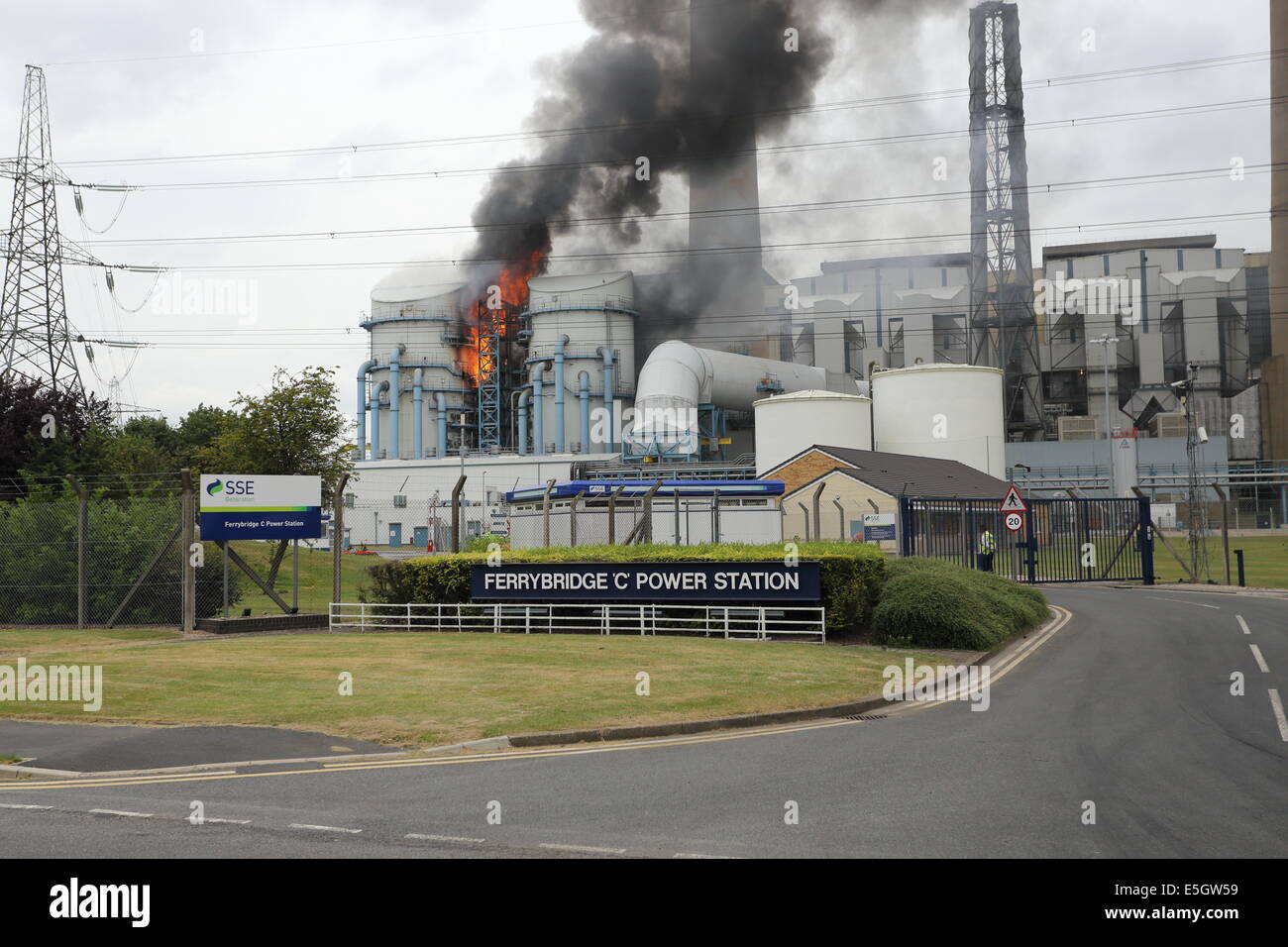 Incendie à Henrichenburg shiplift C thermique au charbon West Yorkshire UK Banque D'Images