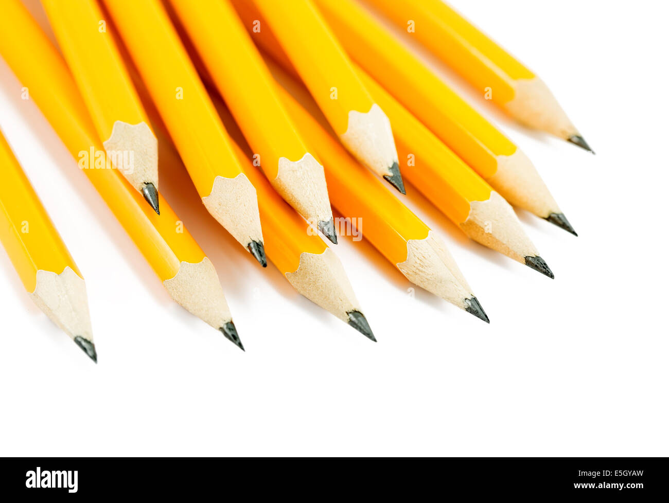 Crayons de couleur sur fond blanc Banque D'Images