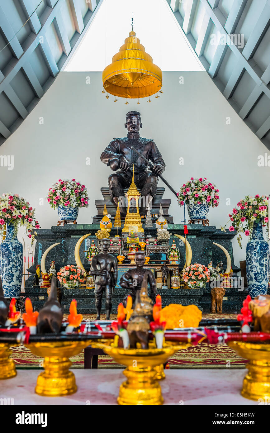 Le roi Naresuan sanctuaire à Wat Yai Chai Mongkhon Ayutthaya Bangkok Thaïlande Banque D'Images