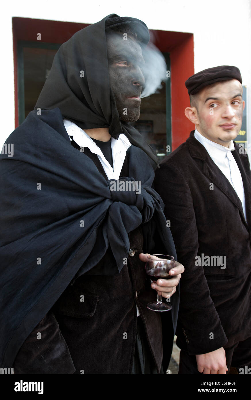 Le carnaval de Oniferi. Dans tous les mois de février les citoyens de Oniferi et le village voisin célébrons la période de carnaval. Banque D'Images