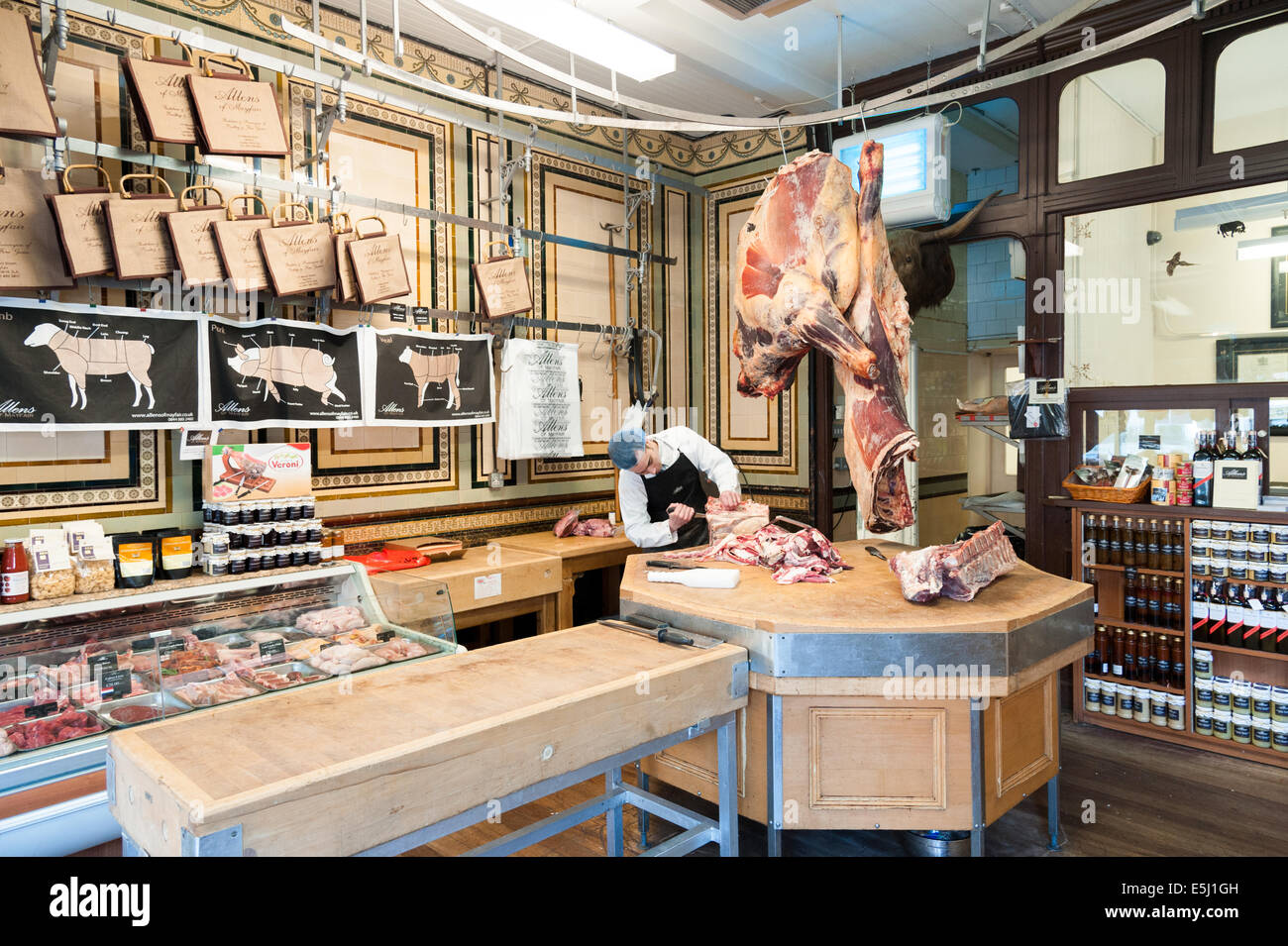 Allen de Mayfair, les bouchers traditionnels shop à Mount Street, London, UK Banque D'Images