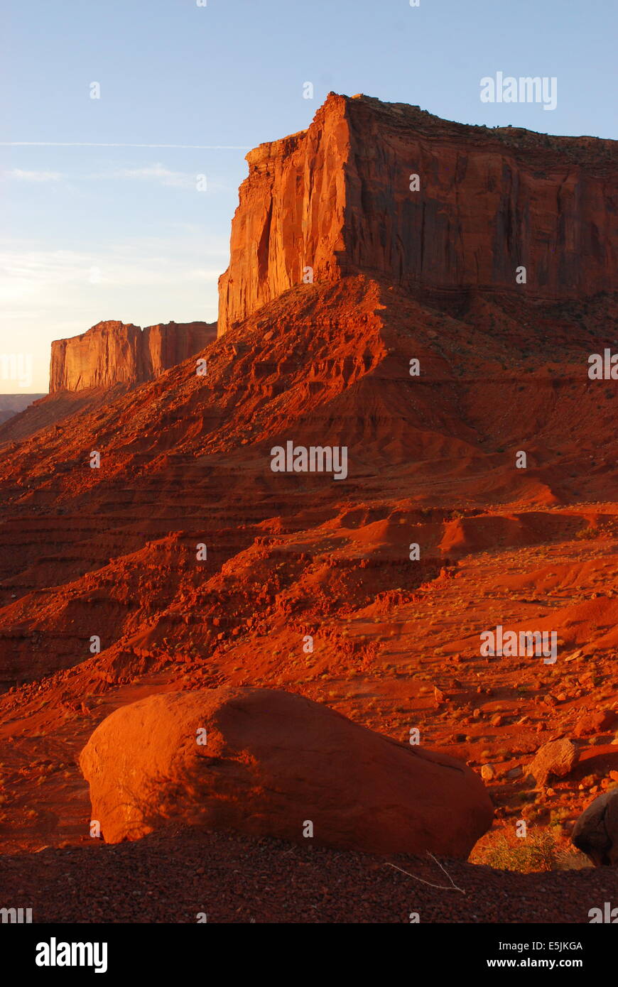 Monument Valley Navajo Tribal Park, Arizona USA. Mitchell Mesa Banque D'Images