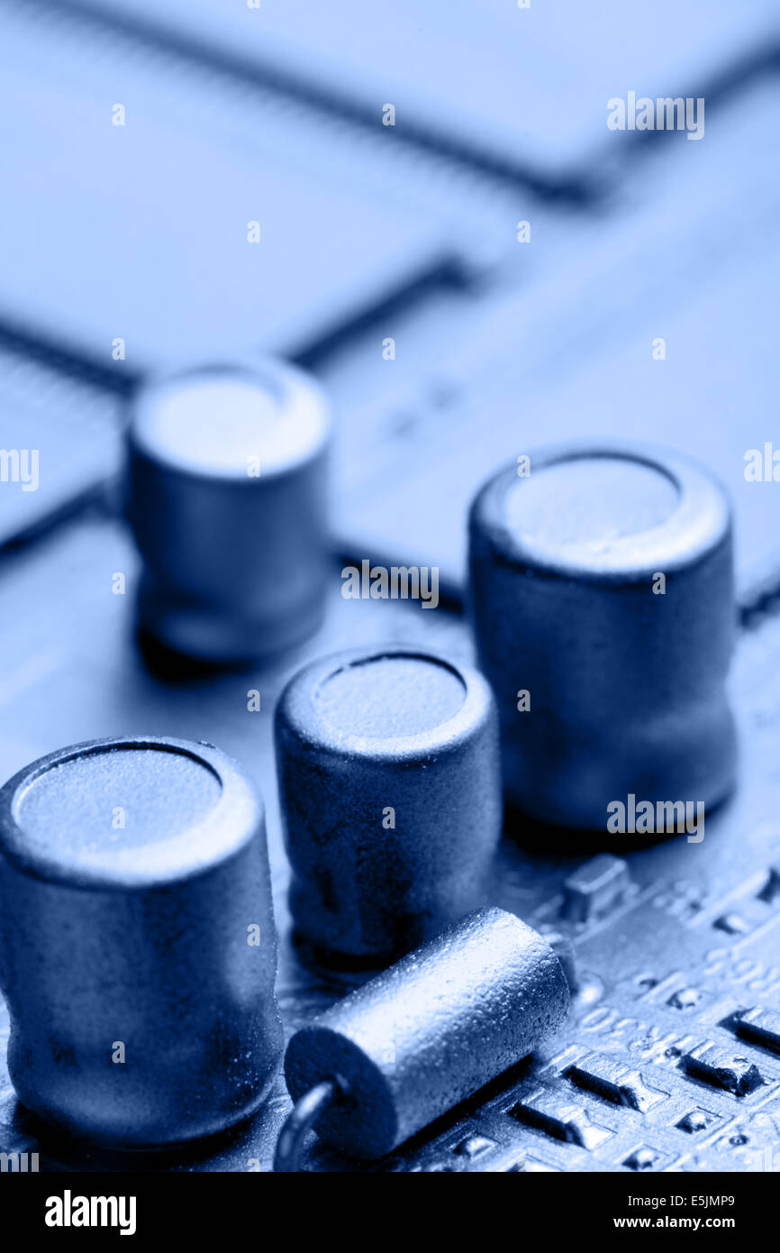 Circuit board close-up dans les tons bleu. Shallow DOF ! Banque D'Images