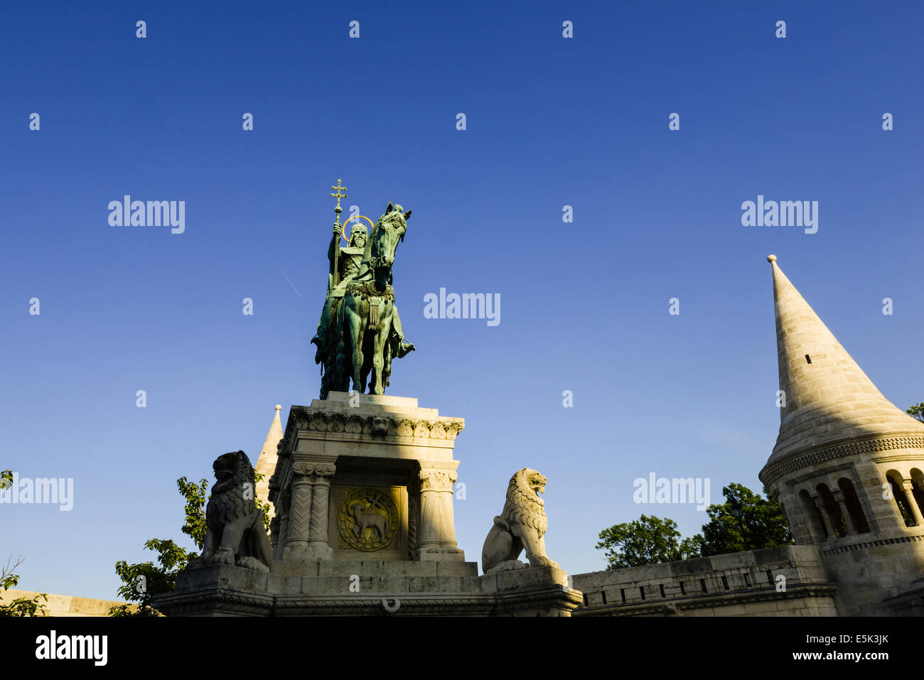 Budapest, Bastion des Pêcheurs, le roi Stephan I. Banque D'Images