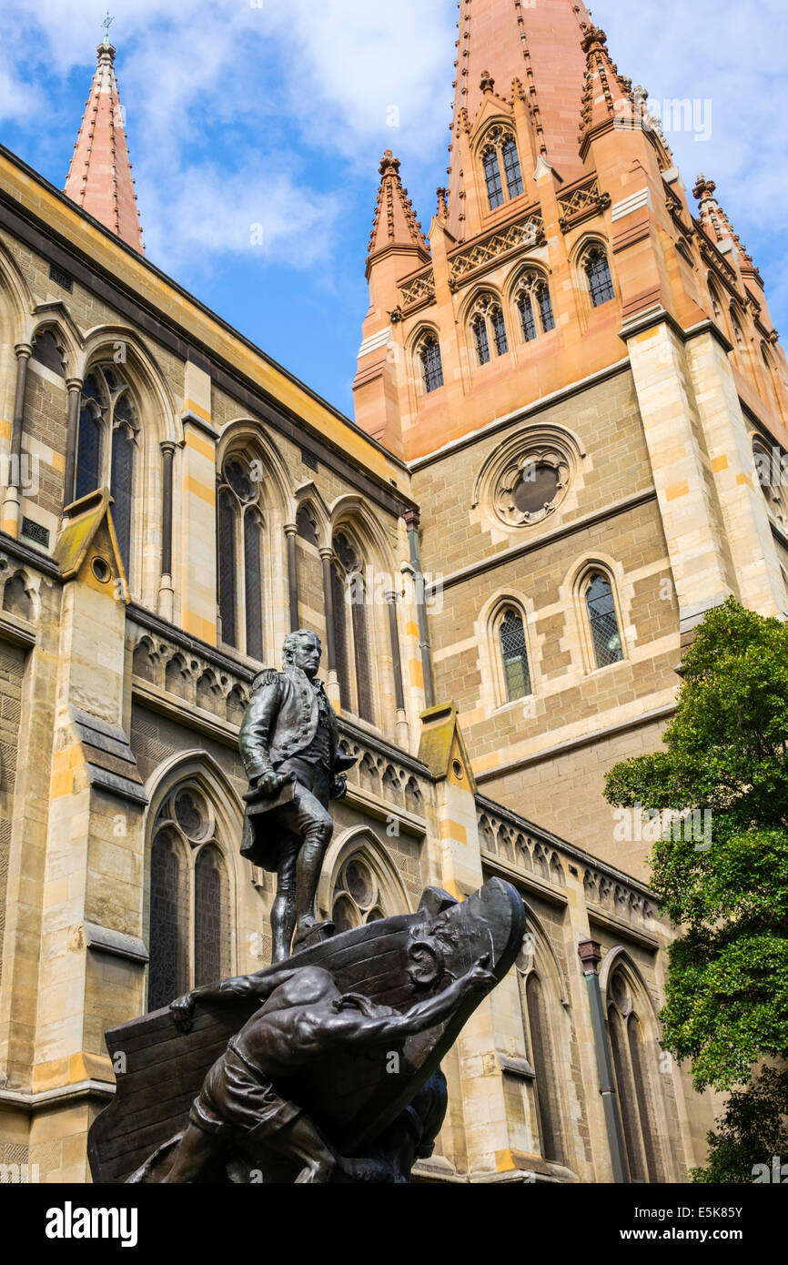 Melbourne Australie, Swanston Street, St.Cathédrale Paul, anglicane, statue, capitaine Matthew Flinders, AU140322033 Banque D'Images