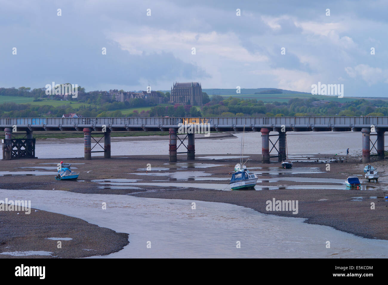 Lancing College, pont de River Bank Banque D'Images