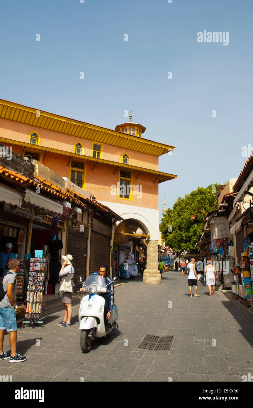 Rue 177, Sygrou, vieille ville, la ville de Rhodes, l'île de Rhodes, Dodécanèse, Grèce, Europe Banque D'Images