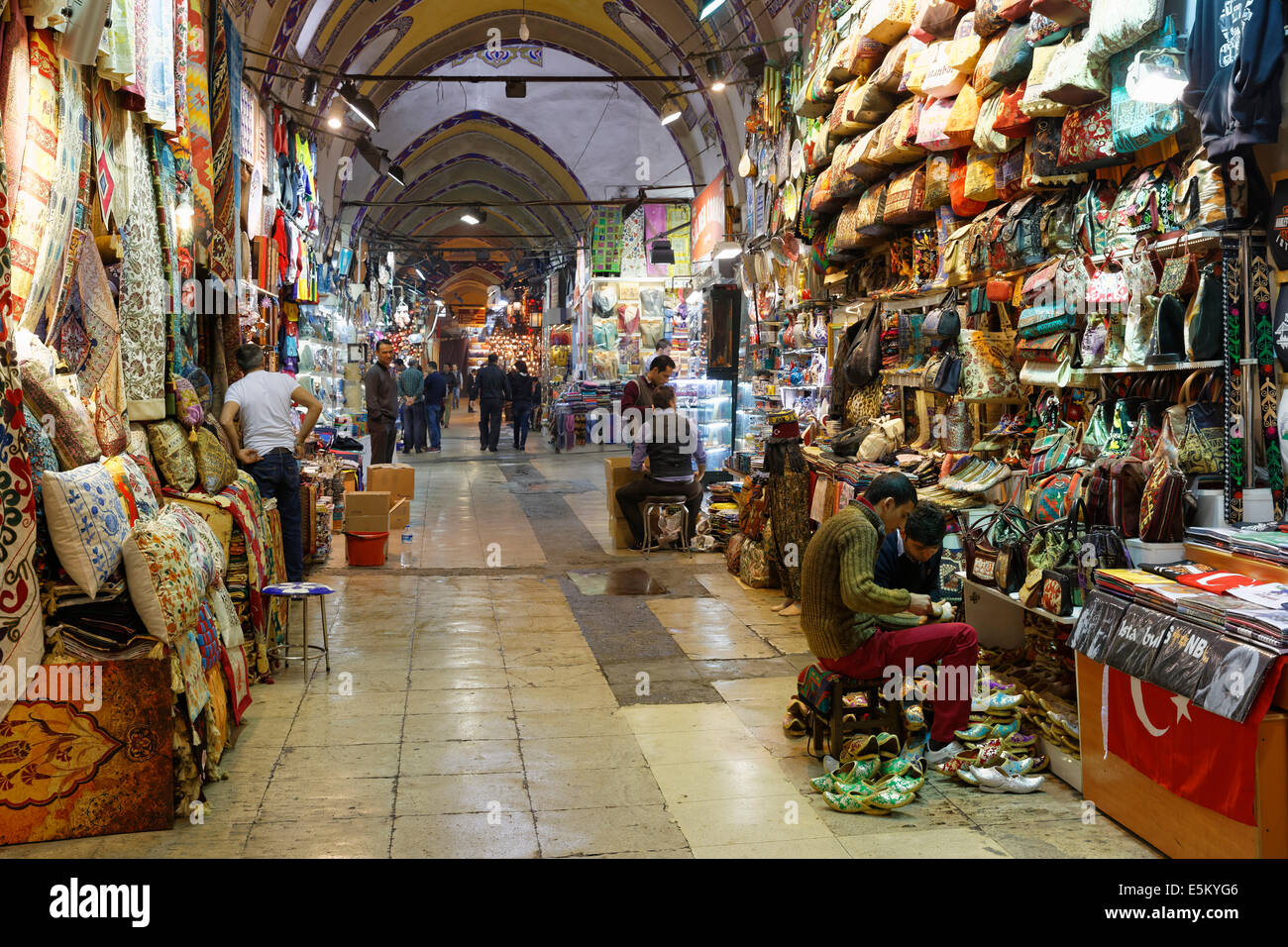 Grand Bazar ou Kapalı Çarşı, Beyazit, partie européenne, Istanbul, Turquie Banque D'Images