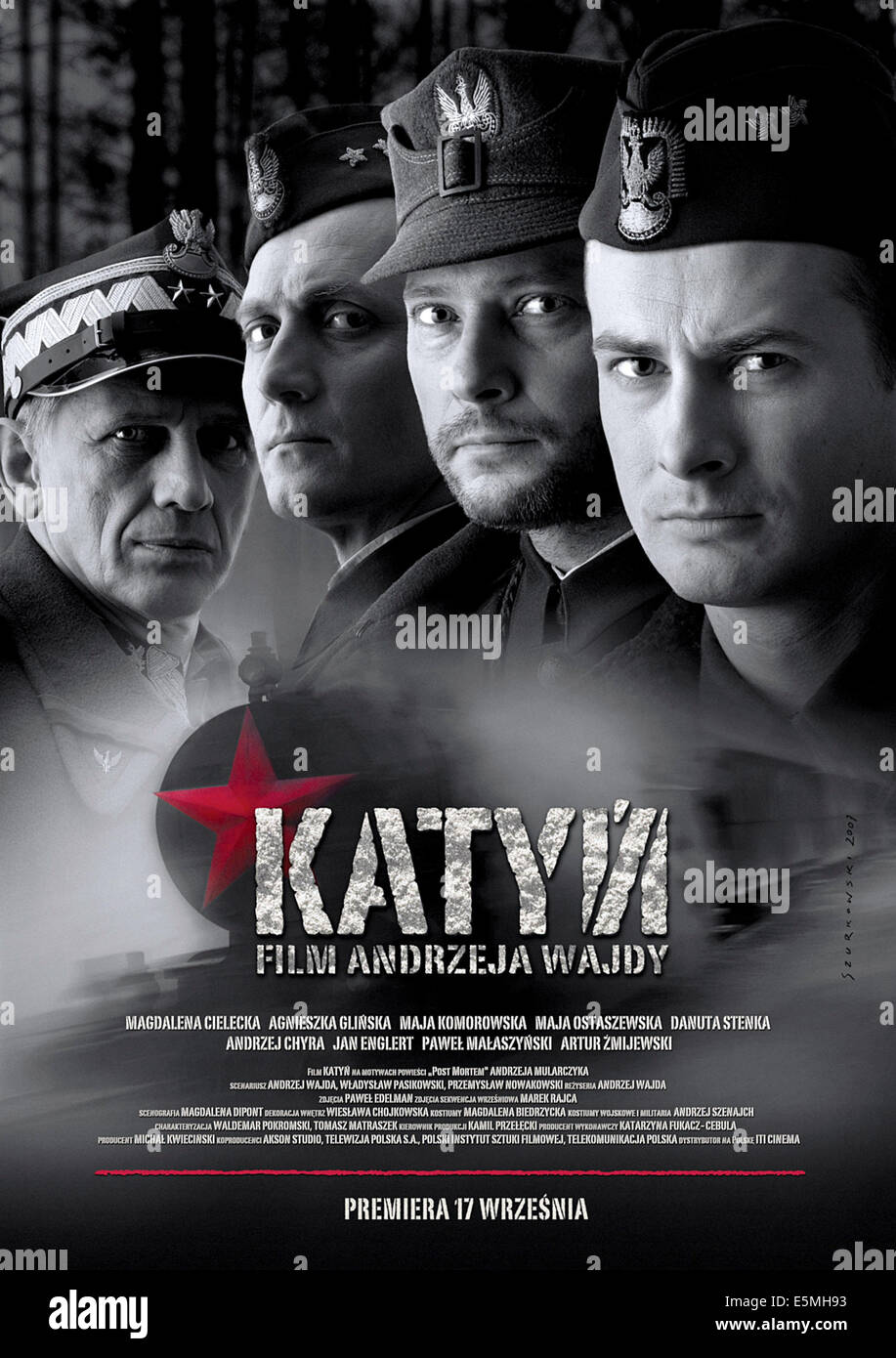 L'art de l'affiche polonaise, Katyn, de gauche à droite : Jan Englert, Andrzej Chyra, Artur Zmijewski, Pawel Malaszynski, 2007. ©Koch/Lorber Banque D'Images