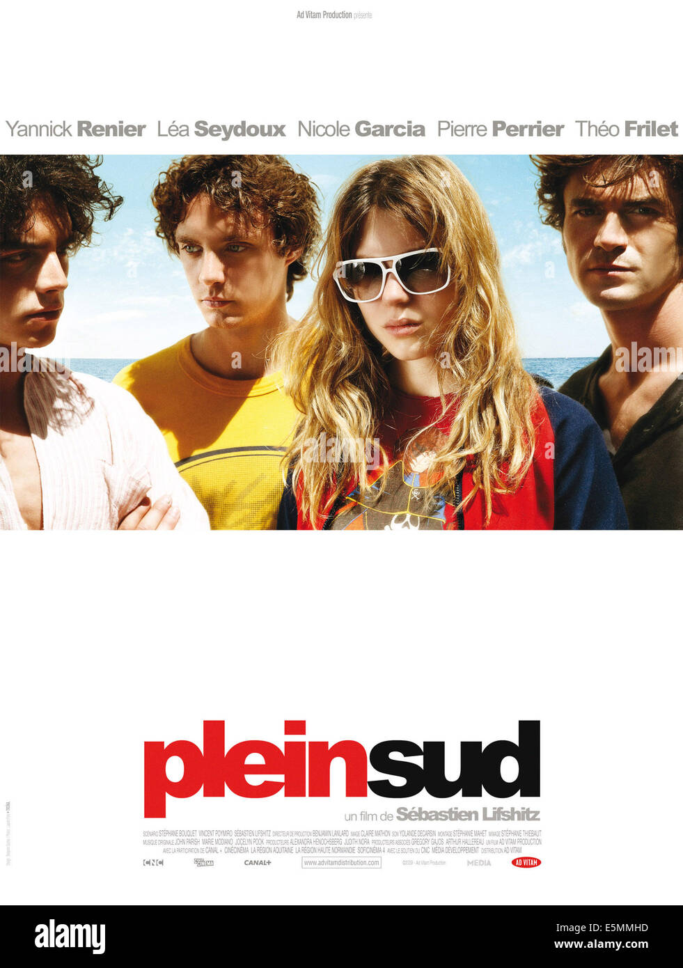 PLEIN SUD, le français, l'art de l'affiche à partir de la gauche : Pierre Perrier, Théo Frilet, Léa Seydoux, Yannick Renier, 2009. ©Ad Vitam Banque D'Images
