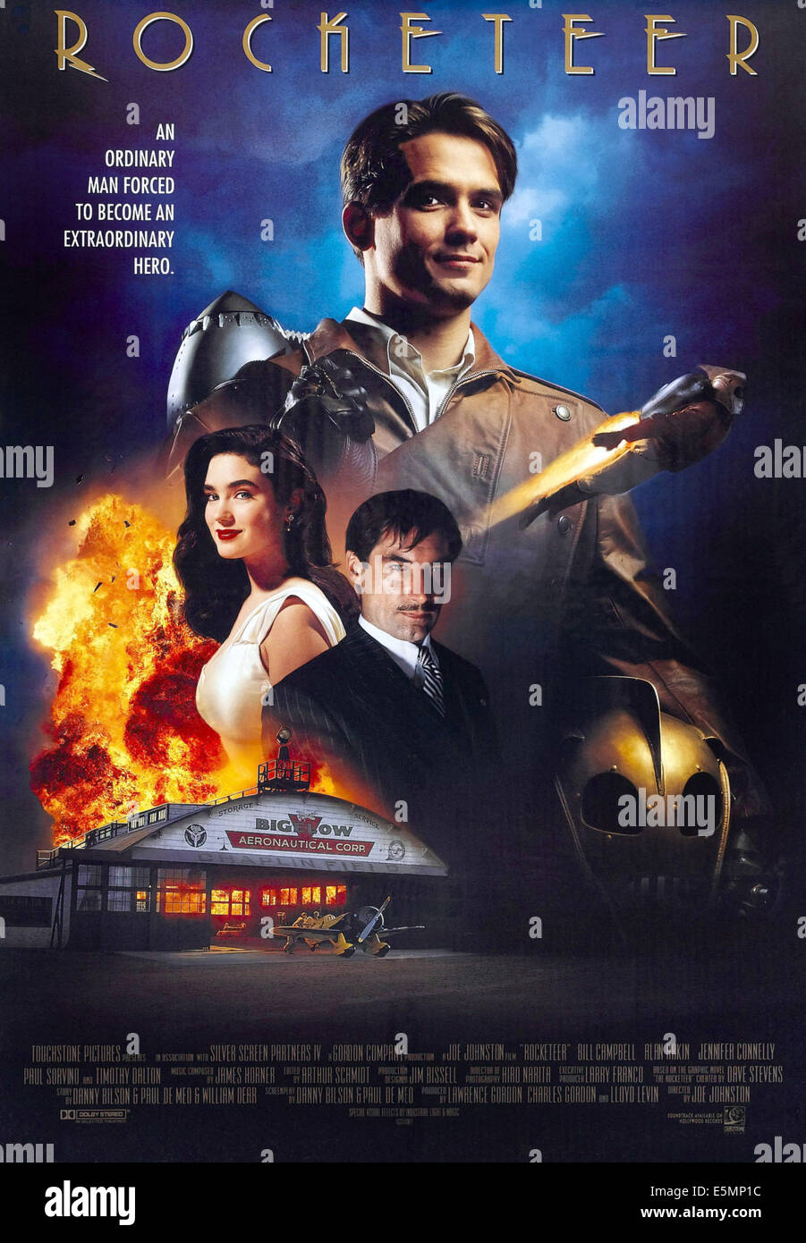 L'ROCKETEER, haut : Bill Campbell, en bas de gauche à droite : Jennifer Connelly, Timothy Dalton sur l'affiche, 1991, ©Walt Disney Banque D'Images