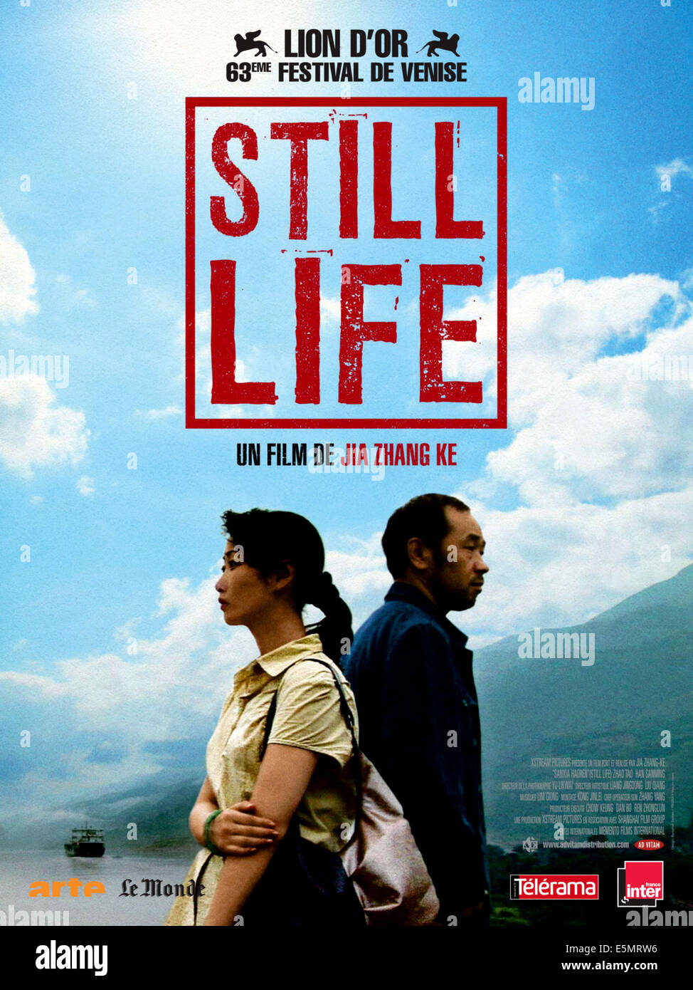 STILL LIFE (SANXIA HAOREN, aka), Zhao Tao, Han Sanming, 2006. ©New Yorker Films/Courtesy Everett Collection Banque D'Images