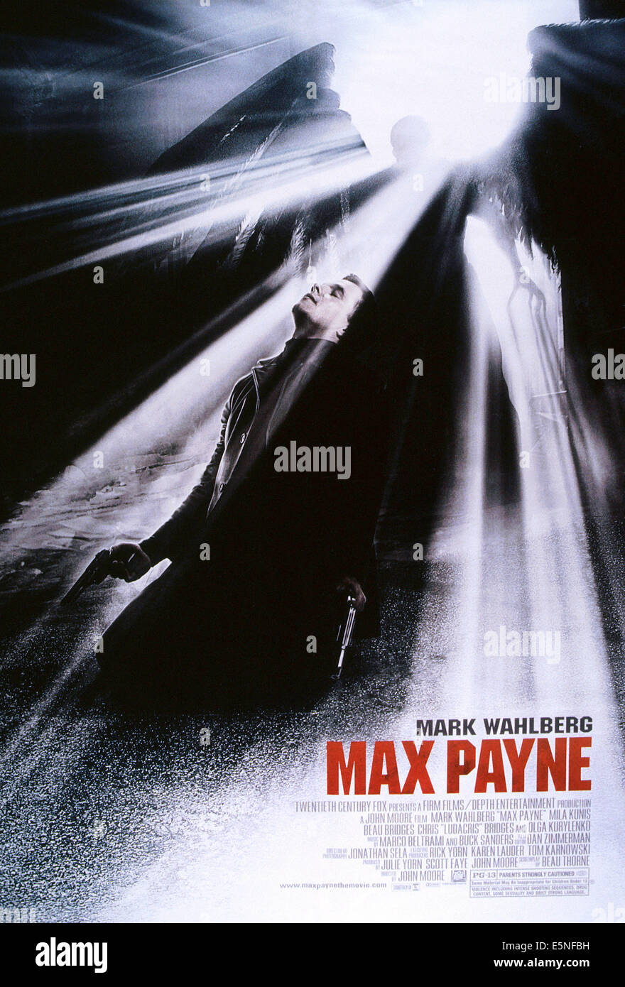 MAX PAYNE, Mark Wahlberg, 2008, TM & © Copyright 20th Century Fox Film Corp./avec la permission d'Everett Collection Banque D'Images MAX PAYNE, Mark Wahlberg, 2008, TM & © Copyright 20th Century Fox Film Corp./avec la permission d'Everett Collection Banque D'Images