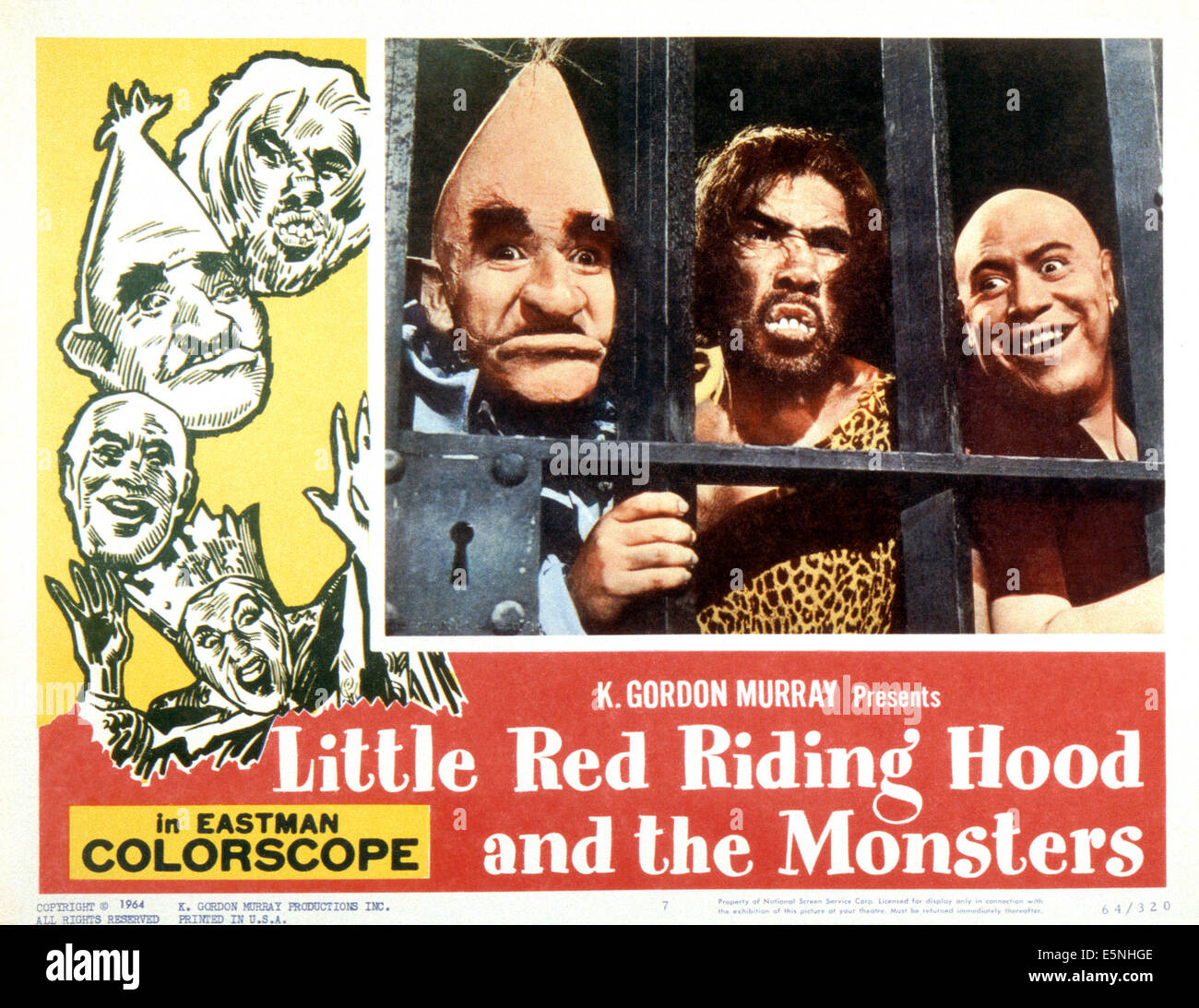 Le PETIT CHAPERON ROUGE ET LES MONSTRES, (aka... Y PULGARCITO CONTRA LOS MONSTRUOS, alias TOM POUCE ET LITTLE RED RIDING Banque D'Images