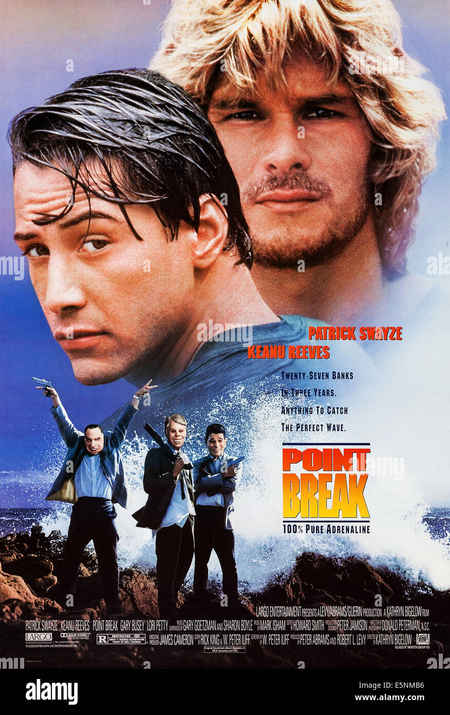 POINT BREAK, US affiche, à partir de la gauche : Keanu Reeves, Patrick Swayze, 1991, TM & © Copyright 20th Century Fox Film Corp./avec la permission Banque D'Images