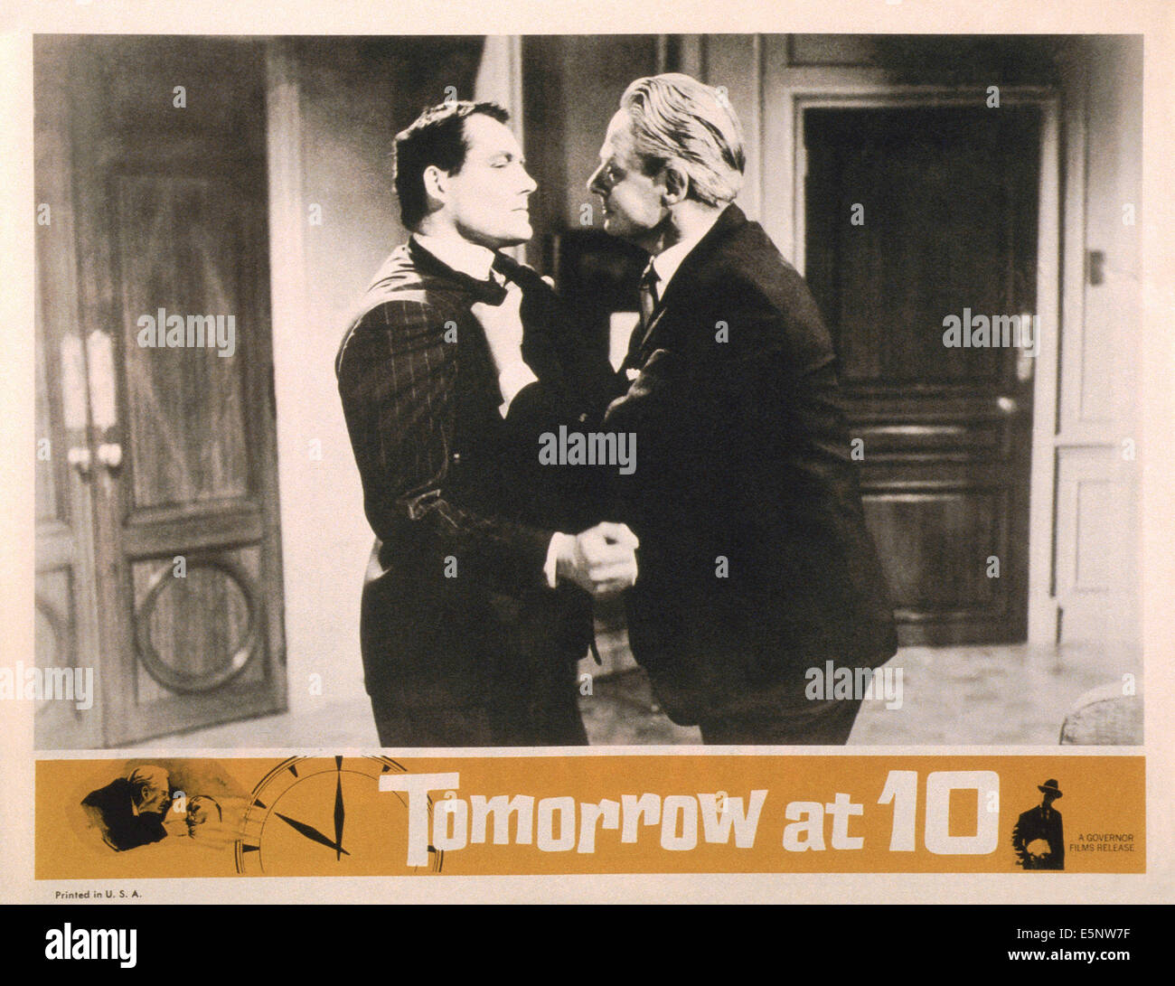 Demain, à dix, (aka demain à 10), US lobbycard, Robert Shaw (gauche), 1965 Banque D'Images