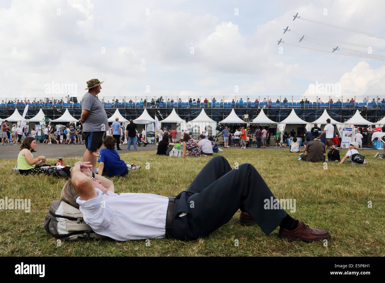 Un vieil homme - Farnborough International Air Show 2014, UK Photo : pixstory / alamy Banque D'Images