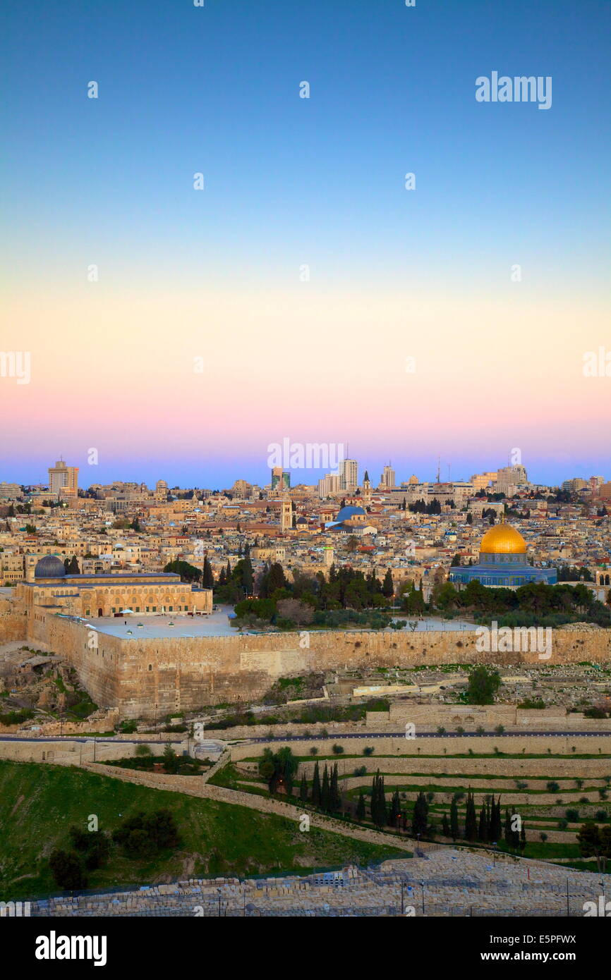 Vue sur Jérusalem depuis le mont des Oliviers, Jérusalem, Israël, Moyen Orient Banque D'Images