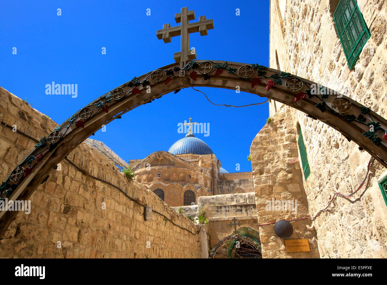Monastère éthiopien et l'église du Saint-Sépulcre, Vieille Ville, site du patrimoine mondial de l'UNESCO, Jérusalem, Israël, Moyen Orient Banque D'Images